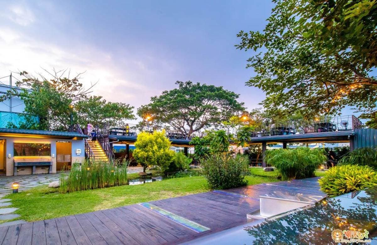IG熱搜！高雄7間美拍庭園餐廳：紅燈塔露天座、300坪日式造景、台版小泰國