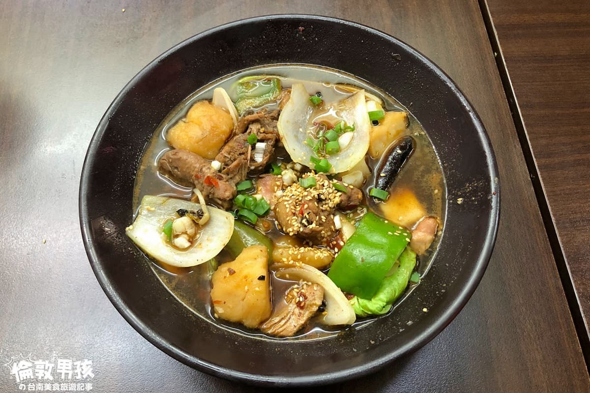 【新開店】台南富農街「陝西辣妹子」重現千年扯麵,薄葉「二寬麵」超有特色 【新開店】台南富農街「陝西辣妹子」重現千年扯麵,薄葉「二寬麵」超有特色