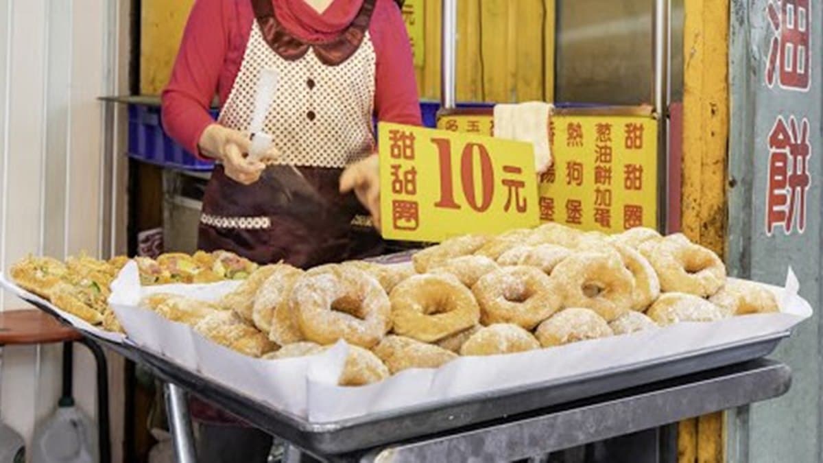 【全台30手拿美食】邊走邊吃就是爽!中南部16家:超狂炸饅頭、烤玉米霜淇淋 【全台30手拿美食】邊走邊吃就是爽!中南部16家:超狂炸饅頭、烤玉米霜淇淋