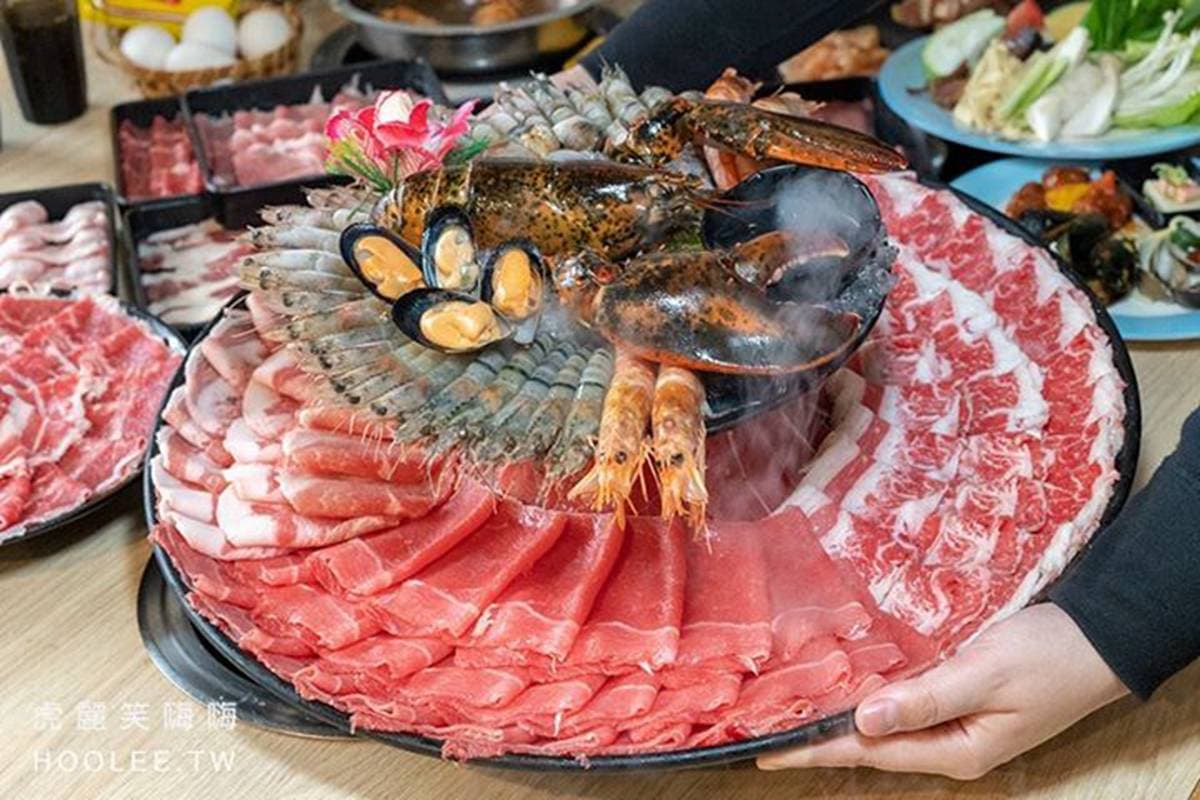 超狂「大仙肉盤」你招架得了？4人同行免費吃這一大盤，加888升級龍蝦海鮮盤