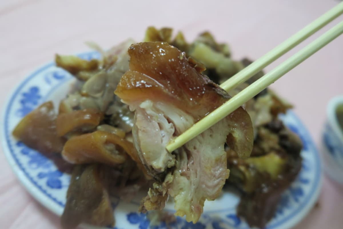338714親子戲水5行程：海神宮撈魚、水圳玩漂漂河，順吃黃金無毒蝦、行動滷肉飯