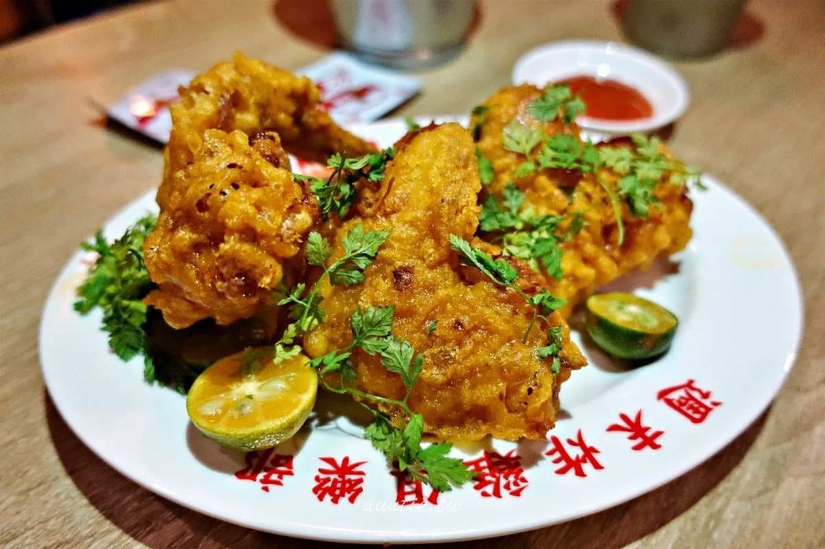 【新開店】週末限定!開在花店裡的超隱密炸雞,沒預約保證吃不到 【新開店】週末限定!開在花店裡的超隱密炸雞,沒預約保證吃不到