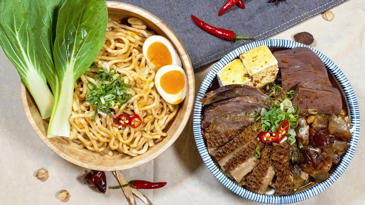 飽餐僅需百元！夯店「馬辣」「問鼎」火鍋送到家，叫UberEats開吃囉