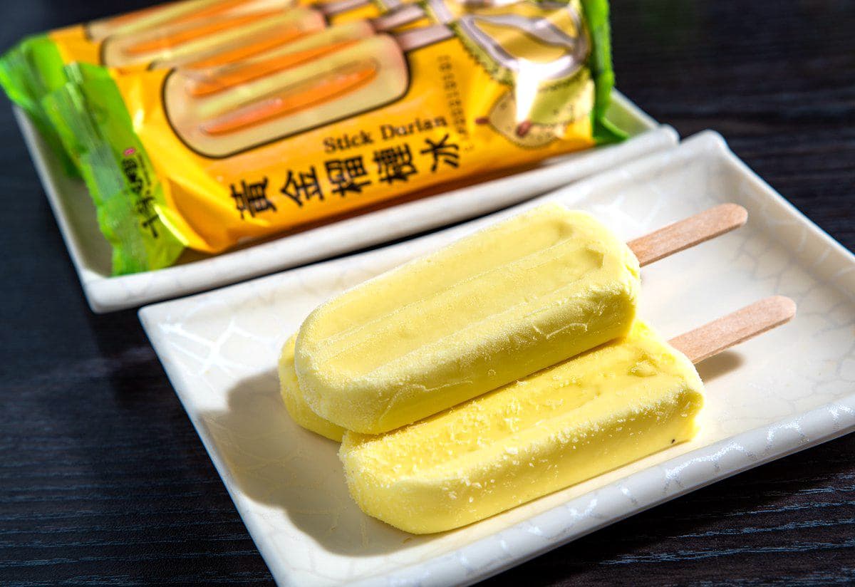 榴槤控要衝!泰國榴槤冰棒任你吃,吃到飽火鍋店夏季新品獨家上架 榴槤控要衝!泰國榴槤冰棒任你吃,吃到飽火鍋店夏季新品獨家上架
