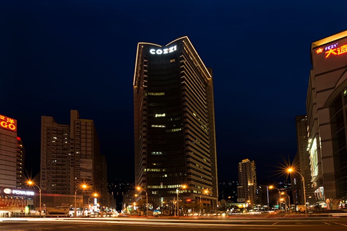 現省1600元!高鐵一週限定「快閃專案」,北高來回+4星飯店每人只要2250元 現省1600元!高鐵一週限定「快閃專案」,北高來回+4星飯店每人只要2250元