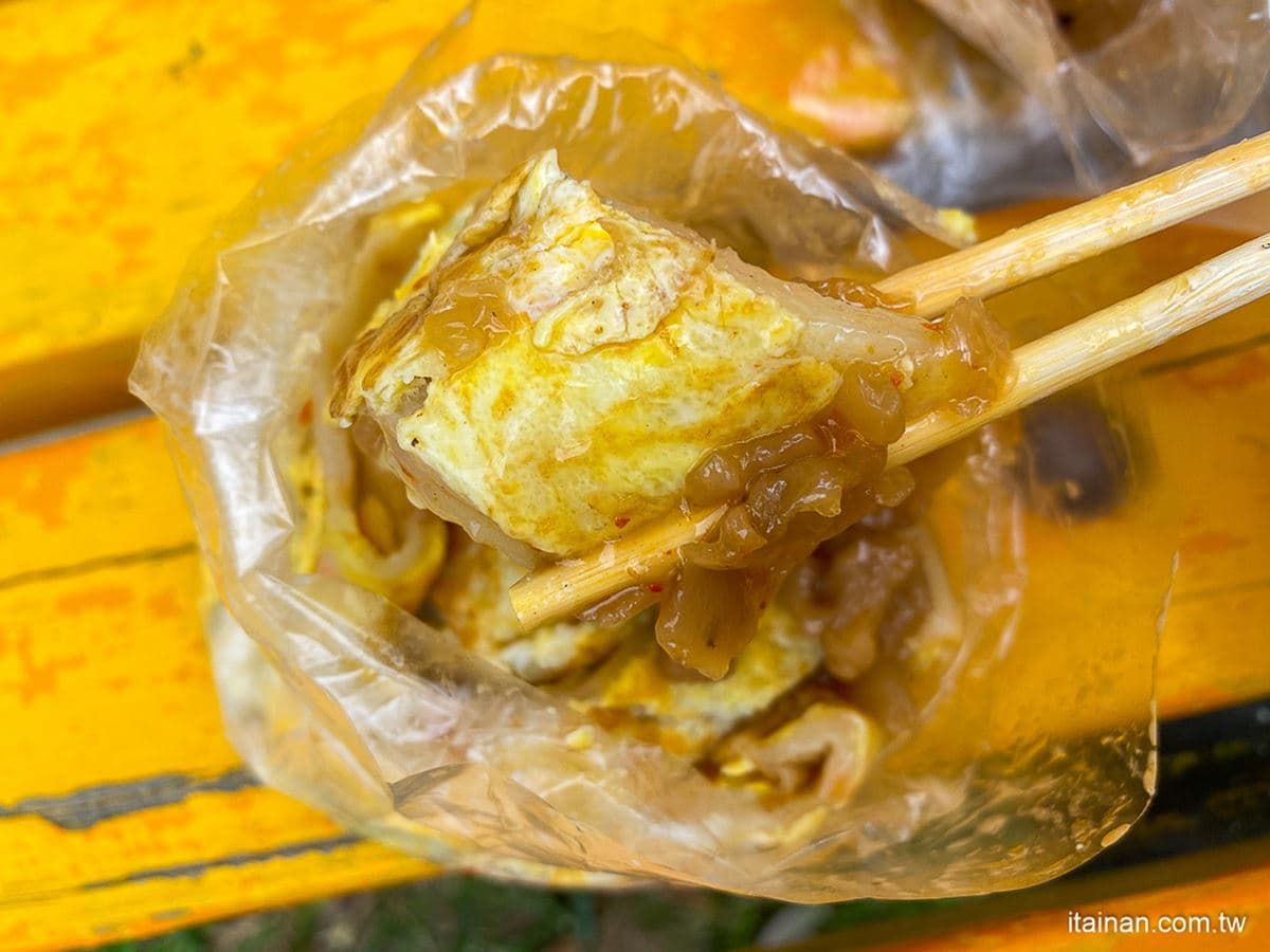 只賣3小時！台南無名早餐發財車必點粉漿蛋餅，隱藏吃法加這個更唰嘴