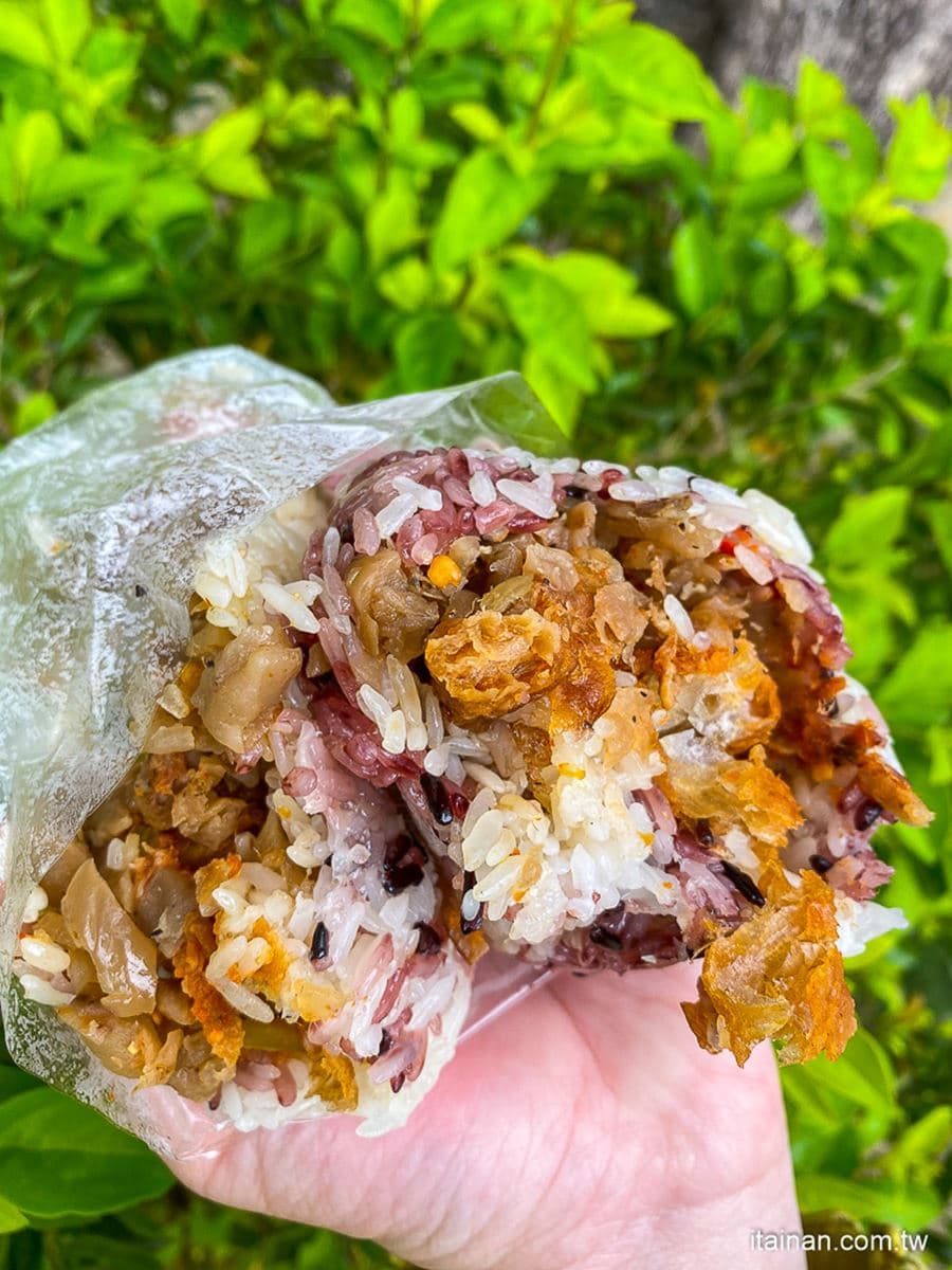 只賣3小時！台南無名早餐發財車必點粉漿蛋餅，隱藏吃法加這個更唰嘴