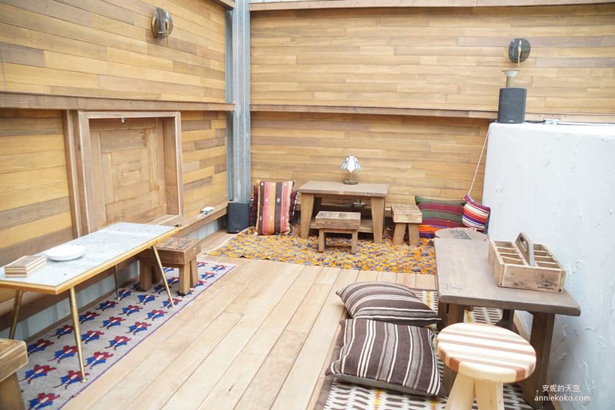 【新開店】新莊最美「鐵皮屋」！Villa風餐廳+親子滑板場好好拍