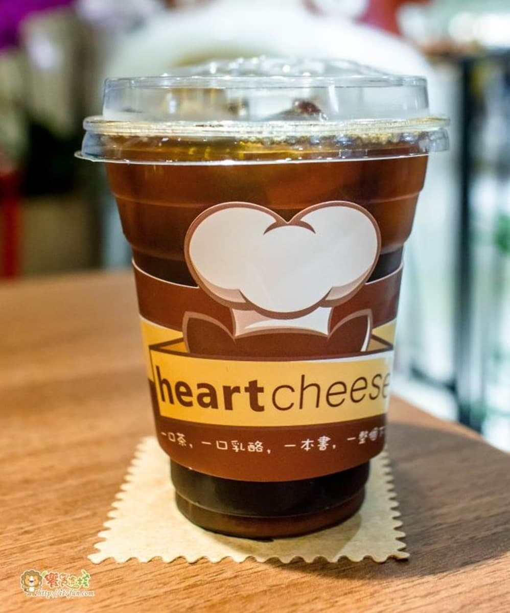 甜點控快筆記！屏東「教父級乳酪蛋糕」唯一分店開在這，3種口感1塊滿足