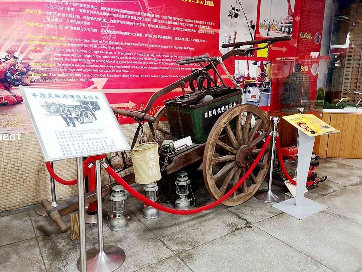 來當帥氣消防員!新竹親子免費景點消防博物館,體驗滅火、開消防車 來當帥氣消防員!新竹親子免費景點消防博物館,體驗滅火、開消防車