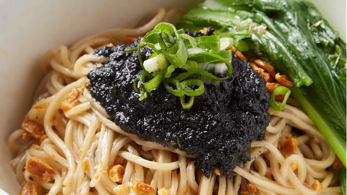「松露+大蒜」牛肉麵第二件半價!超人氣牛肉麵「段純貞」奢華新品上市 「松露+大蒜」牛肉麵第二件半價!超人氣牛肉麵「段純貞」奢華新品上市