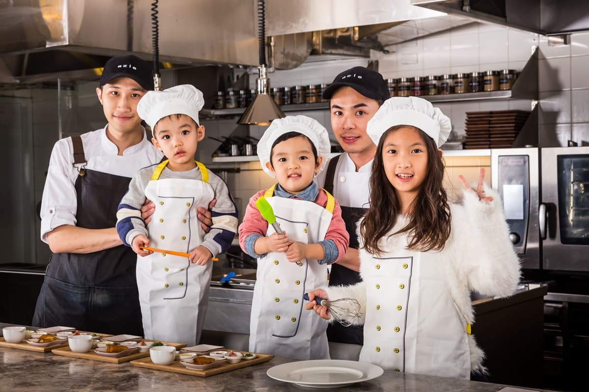 在台北就能「搭郵輪」！ 超狂飯店全包式體驗，爽吃3大Buffet、網美泳池看「星空電影院」