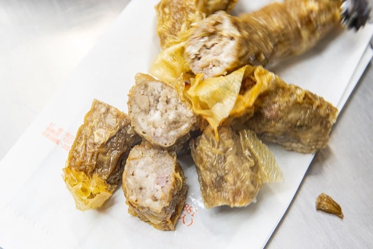 別只吃鴨肉！金山老街小吃在地人推這3家：炸芋捲、焦糖番薯冰、黃金冰烤地瓜