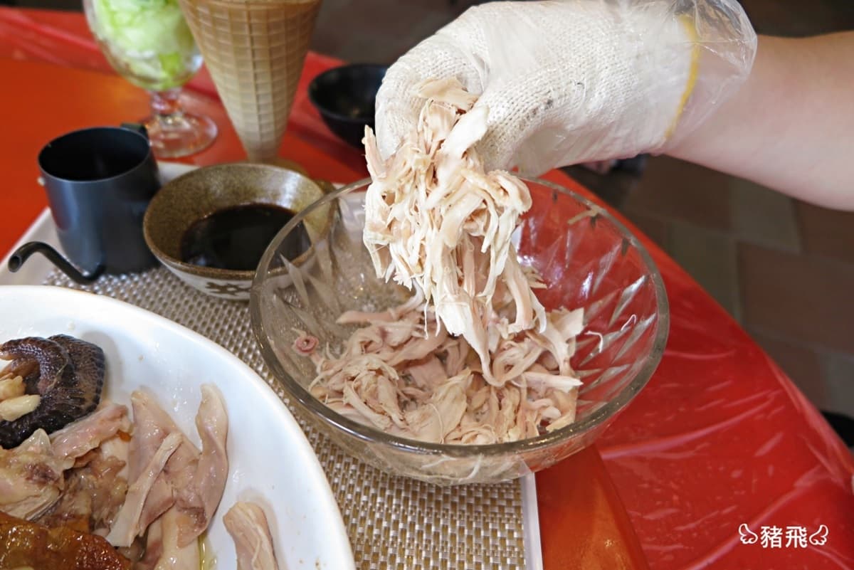 【食尚首播】雲林古坑限定！創意4祕店從早玩到晚，必吃咖啡桶仔雞、拿鐵火鍋