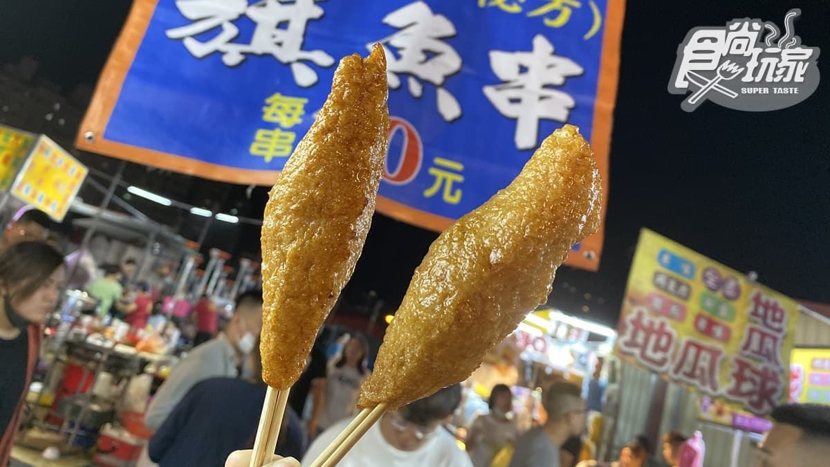 狂掃台中千坪大慶夜市！打卡牆＋200多攤：爆漿蚵仔包、超狂黃金捲、彩色炸麻糬