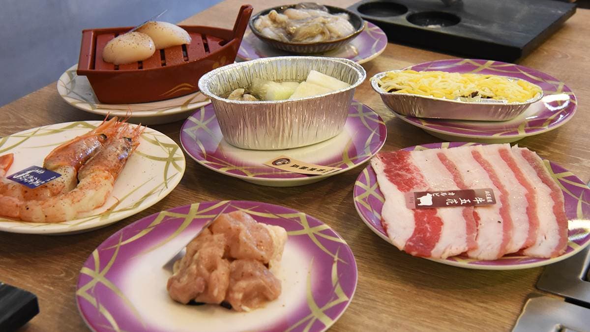 【食尚首播】不只壽司能迴轉!台北高CP值燒肉Prime頂級牛、伊比利豬吃多少自己拿 【食尚首播】不只壽司能迴轉!台北高CP值燒肉Prime頂級牛、伊比利豬吃多少自己拿