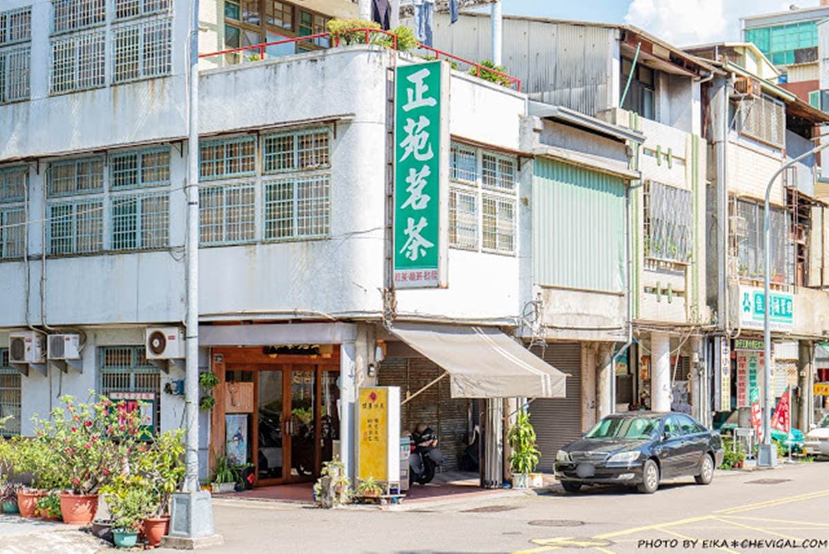 童年的味道！台中超懷舊「鋁箔冰包」最低1包只要6元，隱藏版喝法更消暑