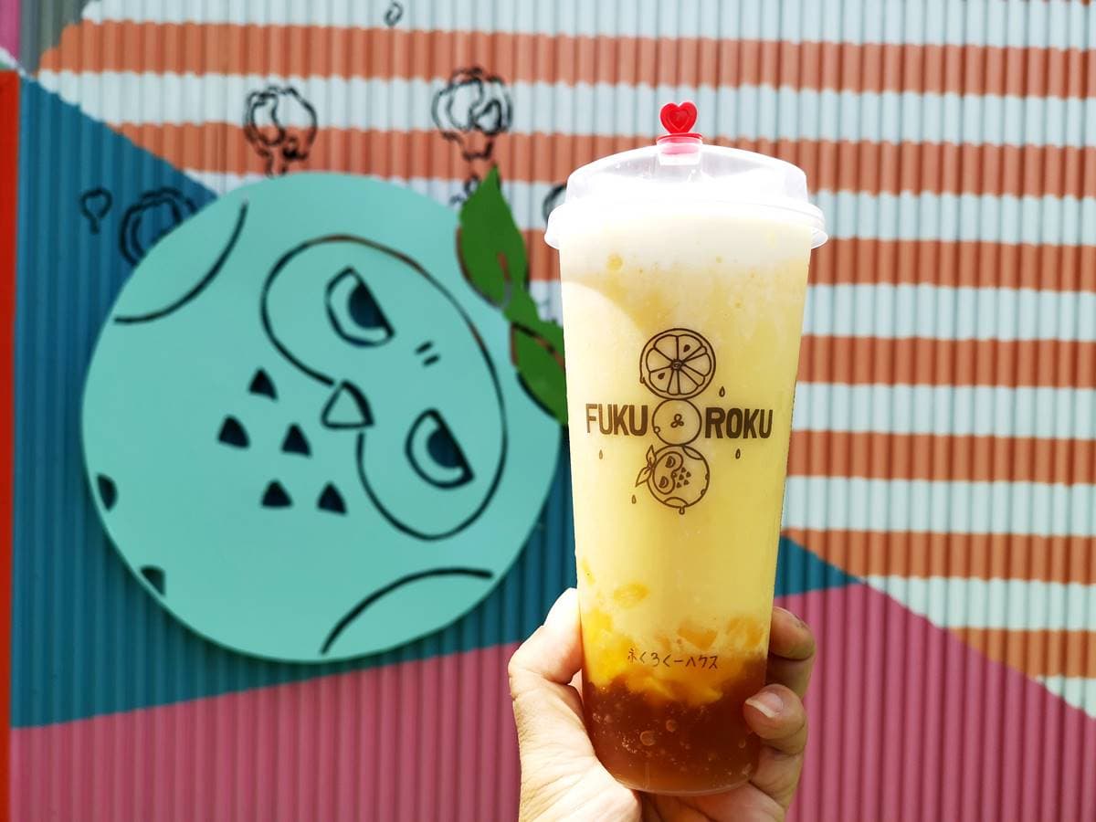 【新開店】網美系手搖飲開幕「免費送你喝」，還能打卡全台最大貓頭鷹彩繪牆