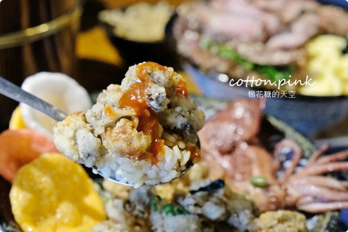 超澎派！台中爆料系丼飯鋪滿蚵仔酥、Q脆魷魚，還可加點配餐享海陸雙拼