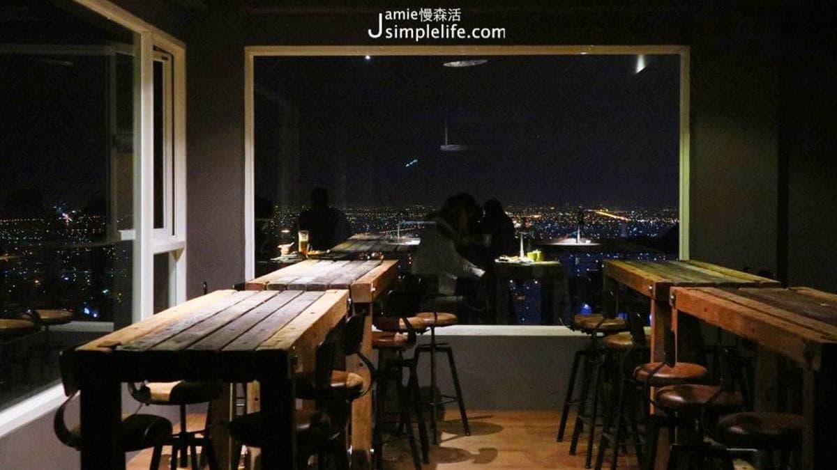 入夜在室內觀景窗欣賞夜景也別有韻味。（圖片來源：Jamie慢森活）