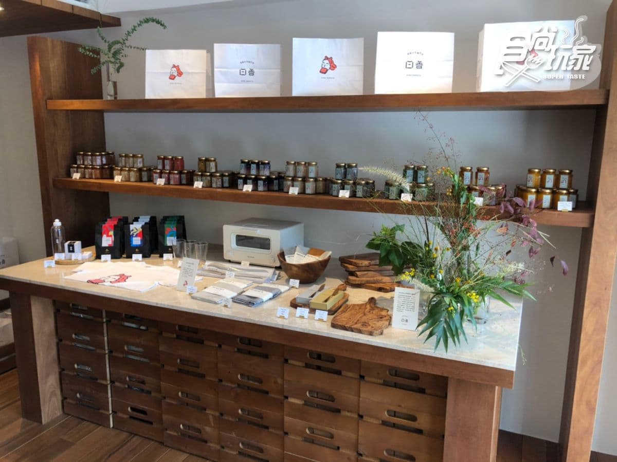 【新開店】文青生吐司「日香」8/28開在這，先搶每日限量100條「黑糖冬瓜」