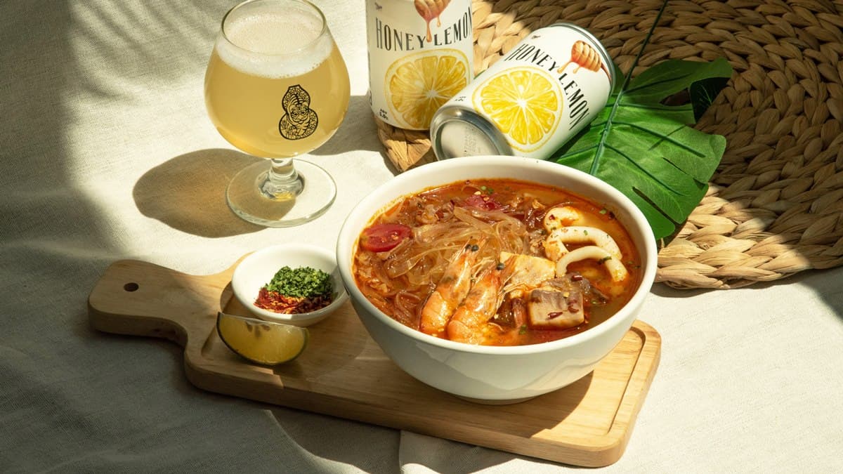 泰過癮！「泰式酸辣粉」尬「檸檬沙瓦啤酒」，全台獨家這裡有