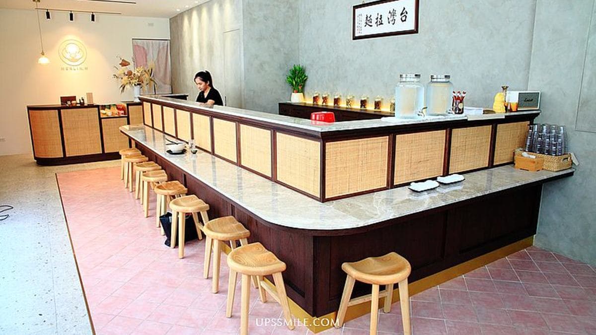 【新開店】網美衝三峽吃拉麵！日式吧檯裝潢超好拍，必點QQ豬耳凍