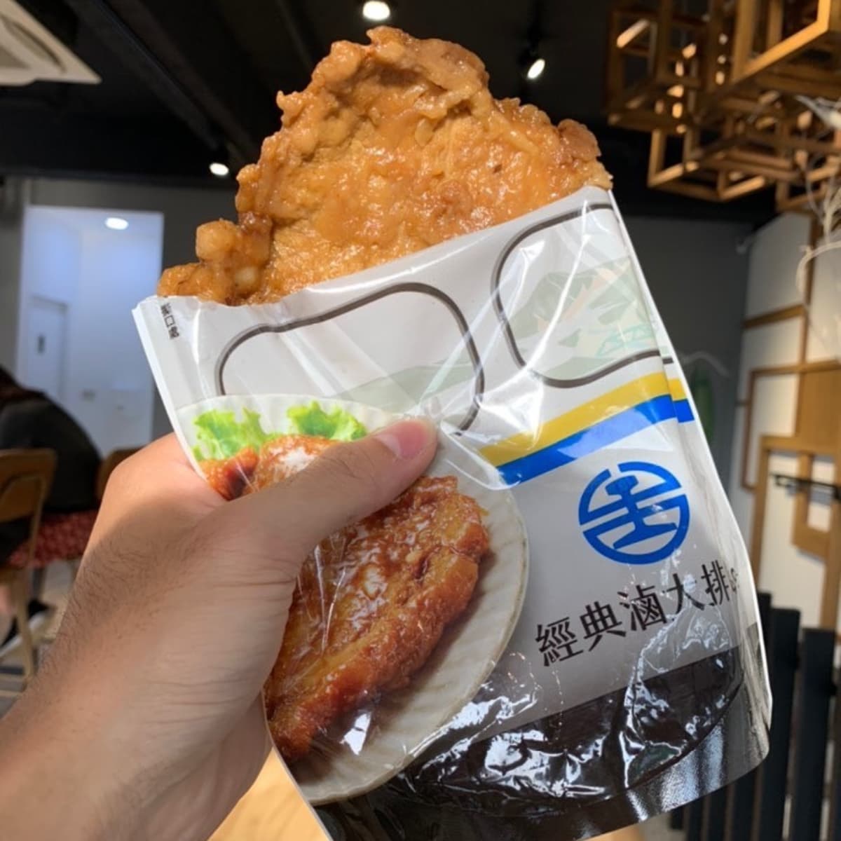 夏日環島衝一波！全台最好拍「主題風」全家門市，搭吃臺鐵滷排出遊更有fu