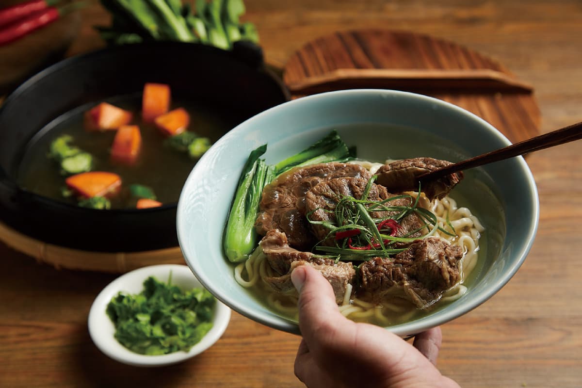 必看！超人氣美食打卡餐廳，遠百信義A13藏「飽」圖大解密 殿堂級美食 / 超夯人氣餐廳，美食照讓你震驚朋友圈！