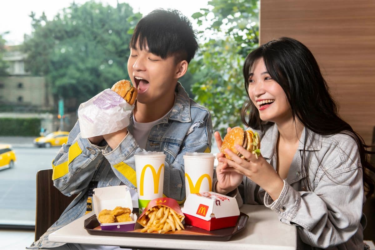 麥粉快收啊！麥當勞2020振興優惠券，光「買一送一」就有大薯、雞塊、冰炫風
