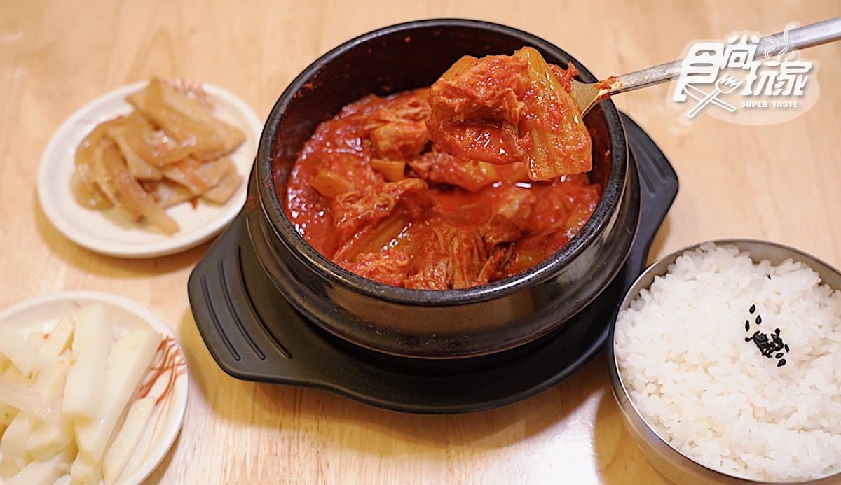把韓國歐爸帶回家！最道地的「牛肉大醬湯」與「燉泡菜豬肉」，只要一鍵直送到家