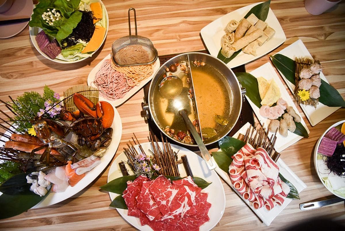 火鍋控快嘗鮮！北中南21家獨特鍋物：冬瓜白玉粥、鹹蛋黃牛奶、胡椒白菜雞