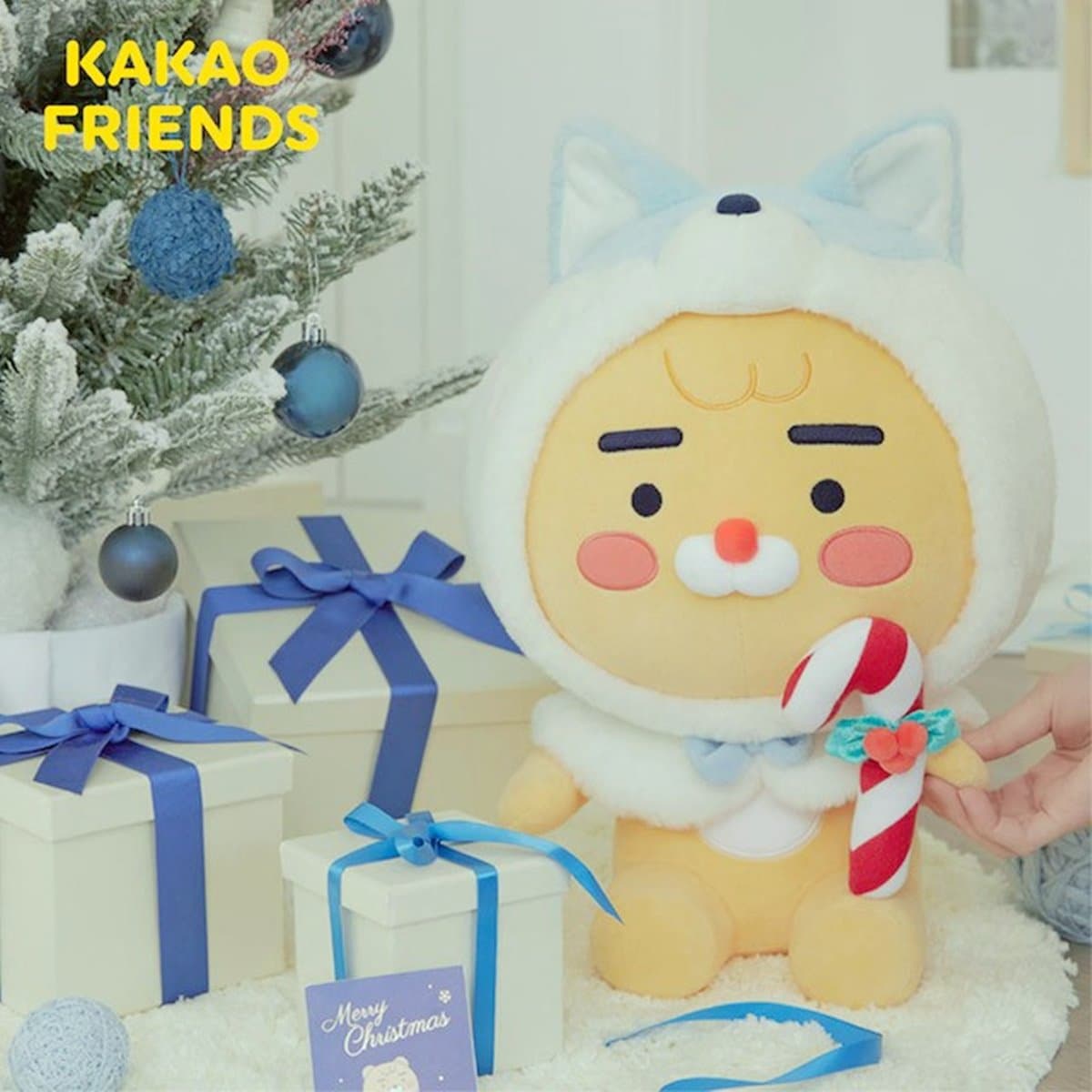 萊恩、桃子都變雪白版超Q！KAKAO FRIENDS耶誕限定玩偶，加碼滿額送限定明信片