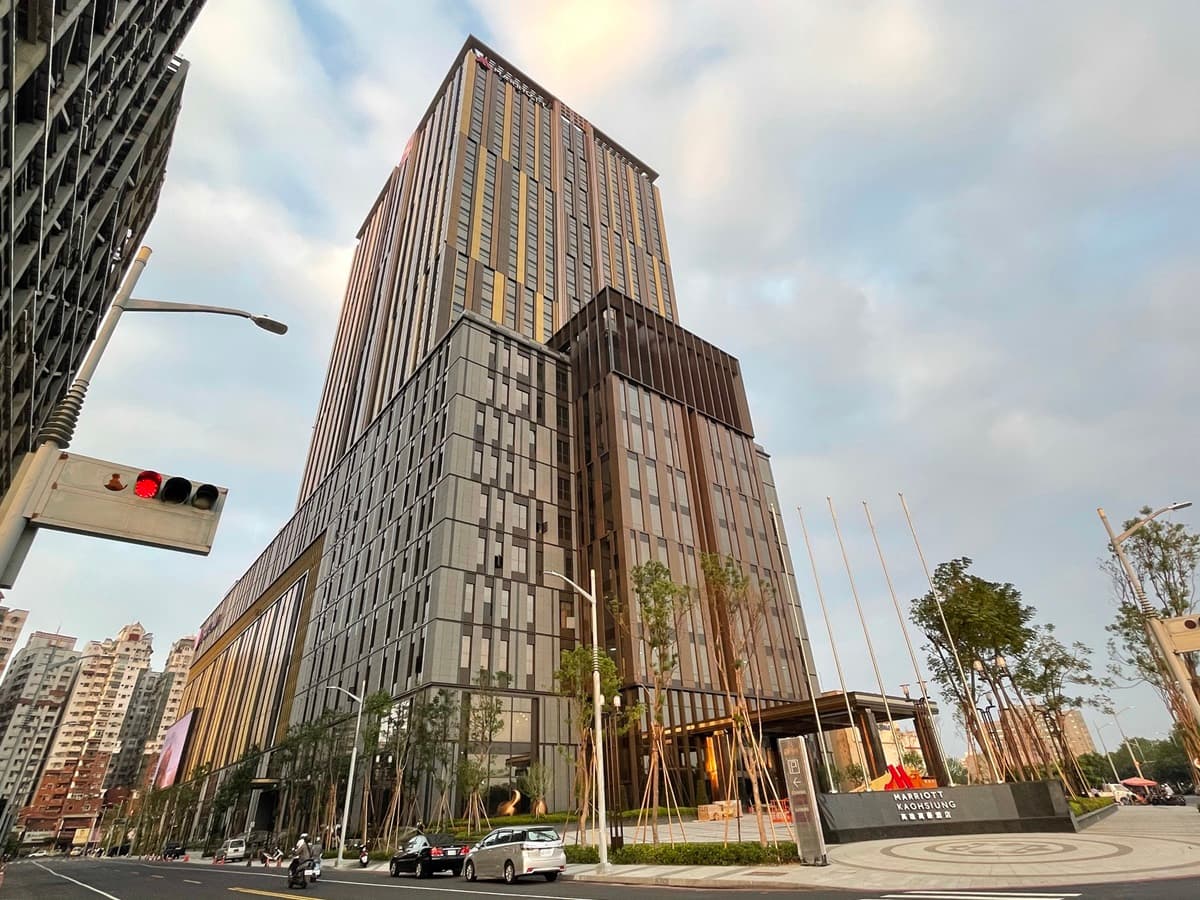 【新開店】全台最大萬豪酒店!12種房型都有落地窗可打卡,旁邊就能爽逛最新百貨 【新開店】全台最大萬豪酒店!12種房型都有落地窗可打卡,旁邊就能爽逛最新百貨