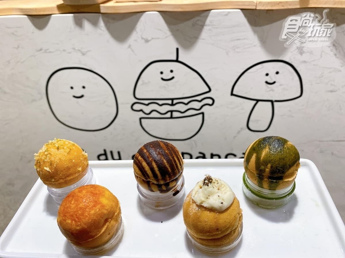 【新開店】其實是鬆餅啦！「迷你漢堡」夾生菜、起司、肉片，還有蘑菇造型超好拍