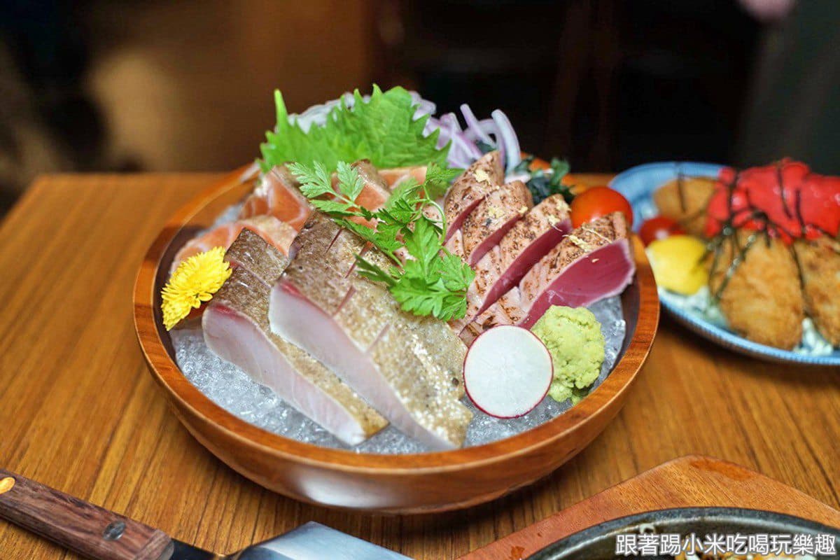 【新開店】酒控快衝!新竹居酒屋喝得到300多種精釀啤酒,必點「稻草燒」鮭魚入口即化 【新開店】酒控快衝!新竹居酒屋喝得到300多種精釀啤酒,必點「稻草燒」鮭魚入口即化