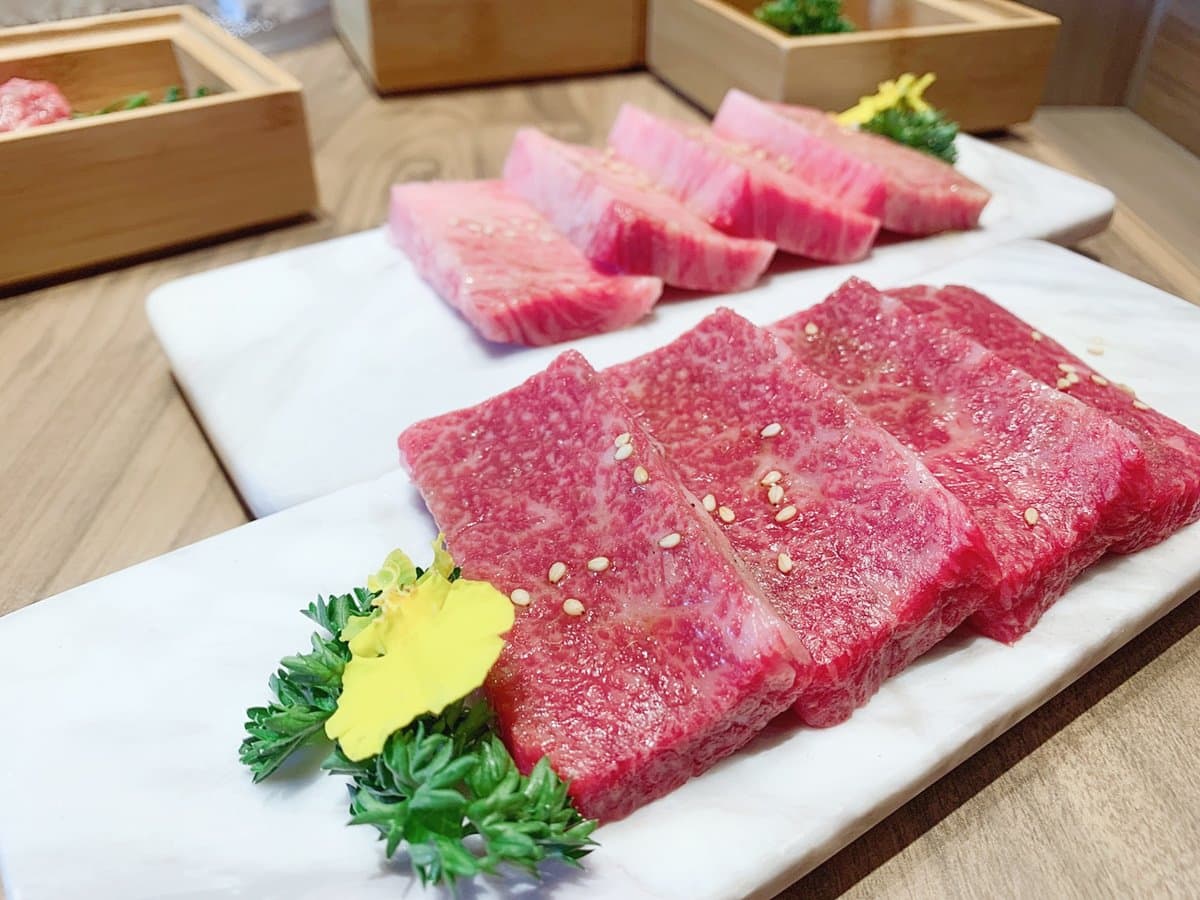 【新開店】100多種食材任吃！「本格和牛燒肉」吃到飽588元起，先嘗韓式馬鈴薯燉肉