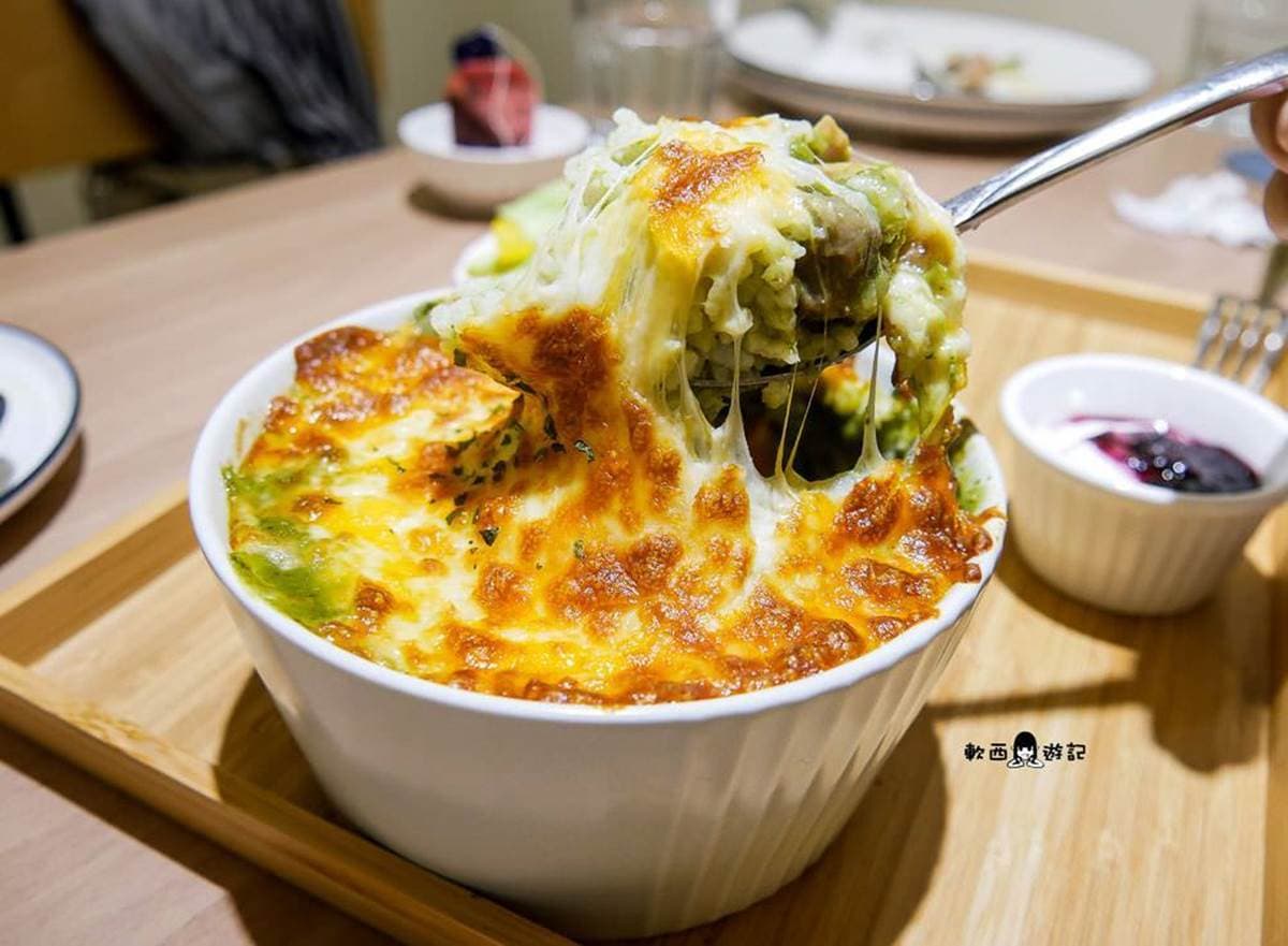 超有哏！板橋不限時咖啡廳吃得到每日驚喜南洋料理，提拉米蘇一口小鬆餅也必點