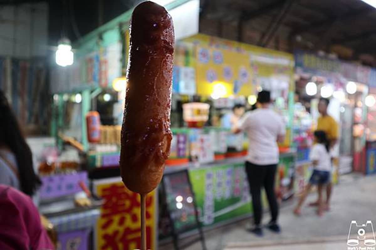 必追打卡點再+1！特色漁港「蚵殼」超吸腈，再踩點巨型燈塔、王者拱橋