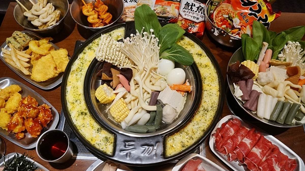 299元吃到飽！人氣韓式火鍋爽嗑炸雞、魚板、6款年糕，加碼3種隱藏版吃法
