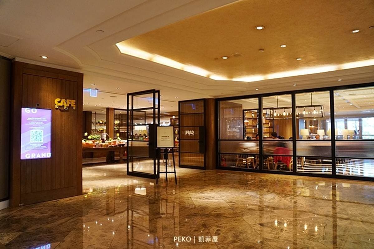 台北必吃Buffet冠軍！10大餐區160道料理，過橋牛肉、現切肋眼牛排、黑松露燉飯大推