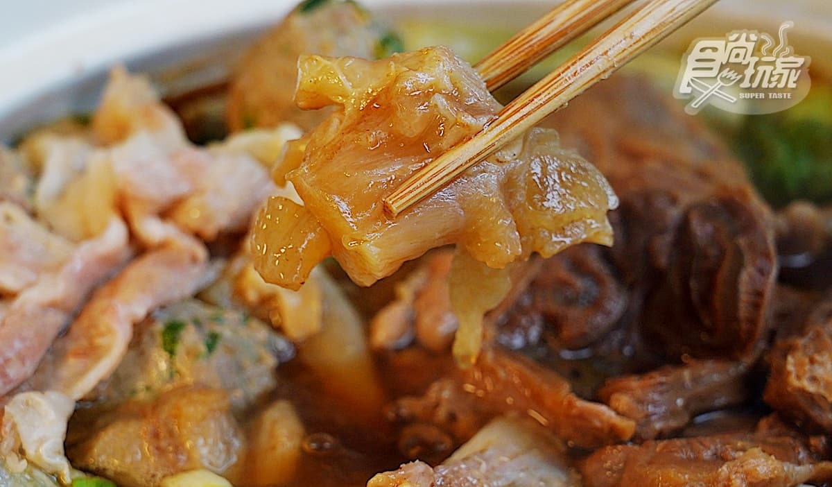 火鍋控必嗑！老店超澎派「牛肉超載鍋」，988元一次吃到7種部位、還送整盒牛五花