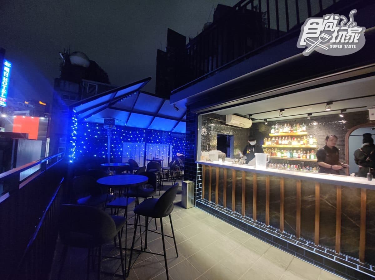 【新開店】1秒穿越時空！西門町餐酒館大玩夜店、中式混搭風，必點仙女紅茶調酒