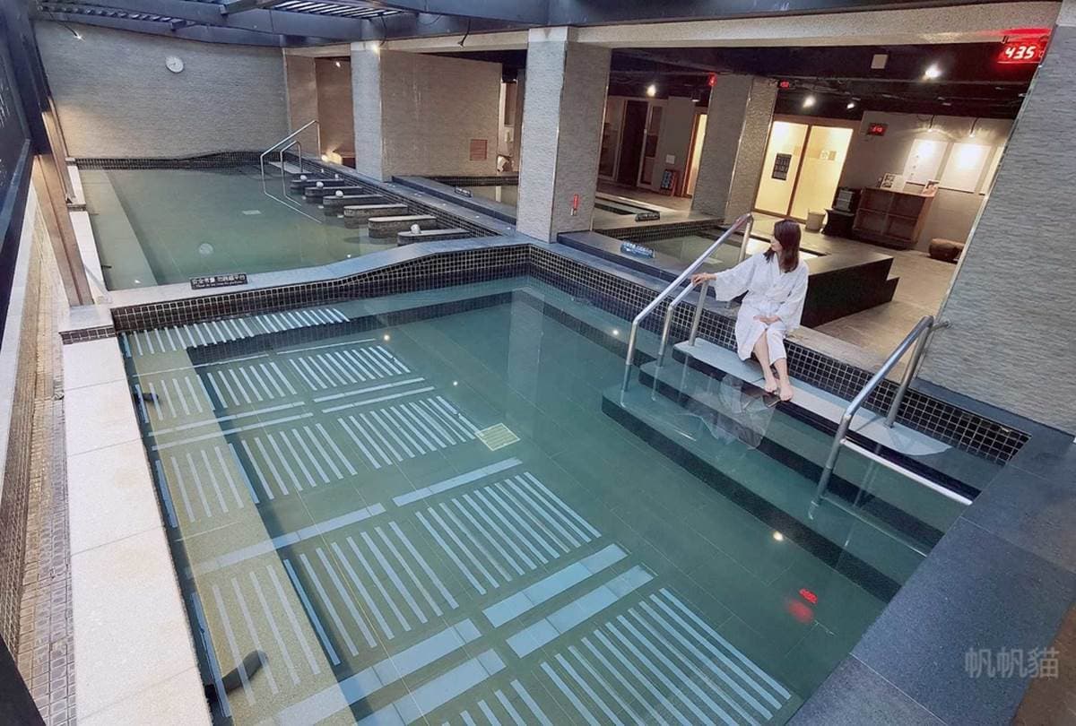 每個角落都好拍！7000坪度假園區飯店泡半露天spa湯池，免費順遊縮小版「大峽谷」