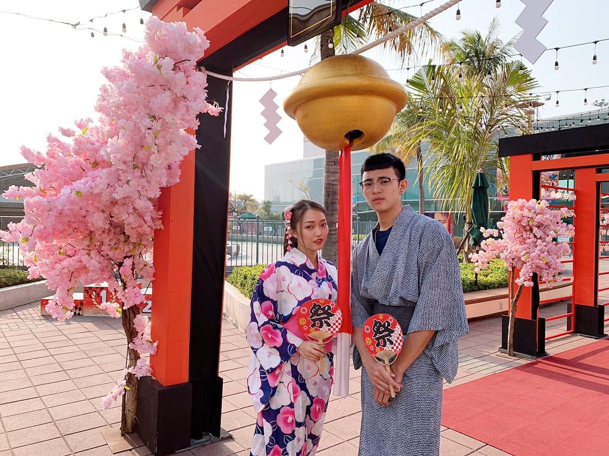 樂園打造小日本造景！漫步在櫻花步道、拍3公尺高櫻花祈福鳥居，買門票再送200元消費券