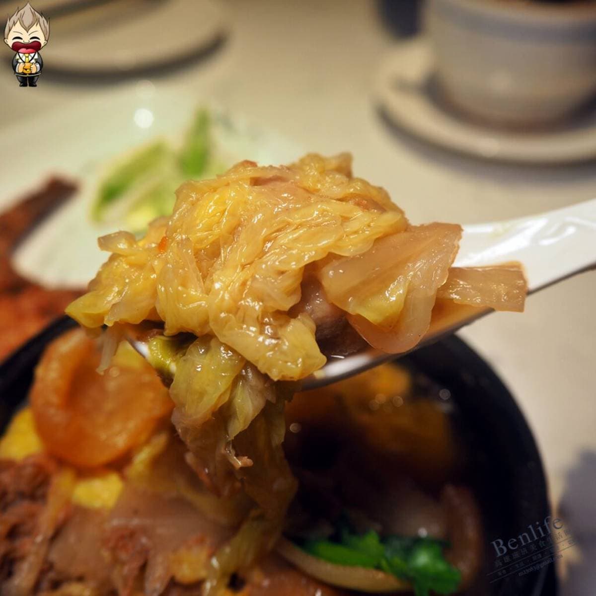 歡迎單身族!高雄雞湯專賣店主打個人版燉湯,開胃必點「苦茶油」炸雞翅 歡迎單身族!高雄雞湯專賣店主打個人版燉湯,開胃必點「苦茶油」炸雞翅