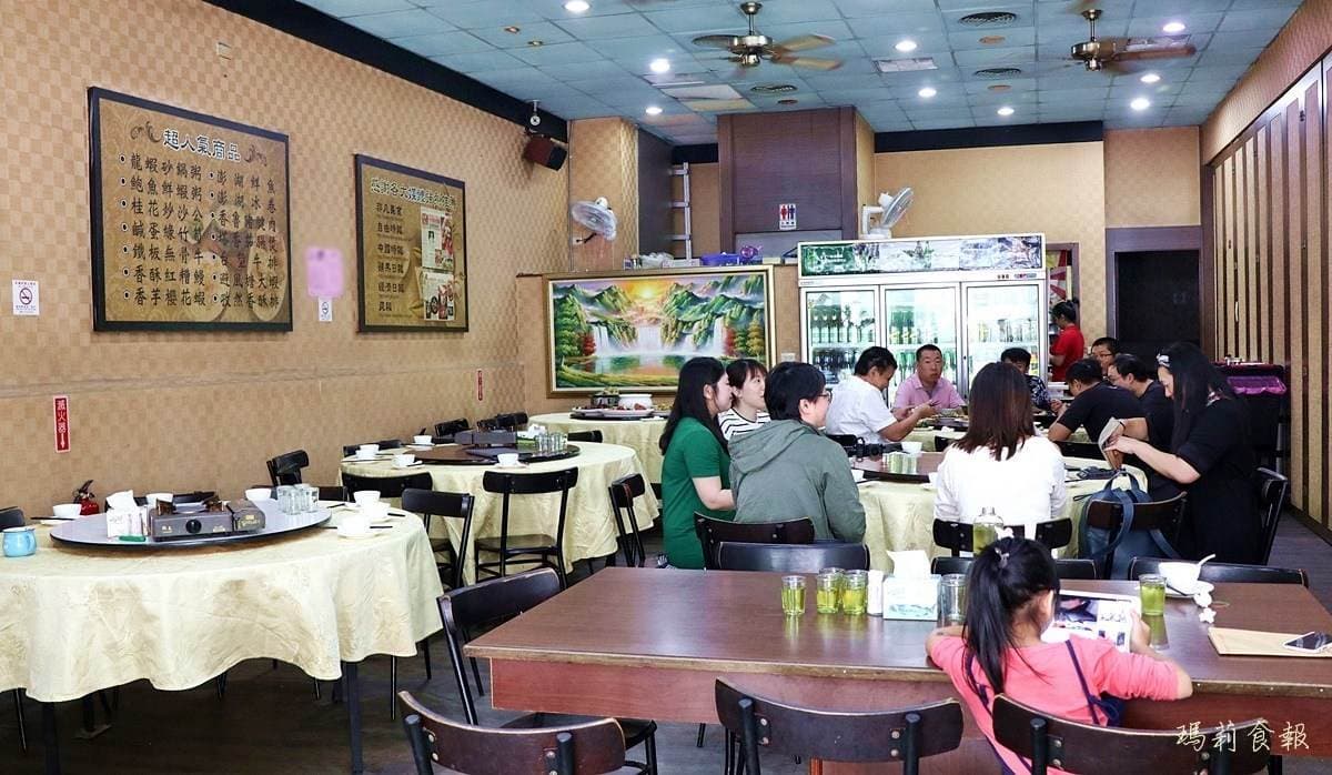 吃生猛海鮮不用跑漁港！饕客最愛台中聚餐餐廳，必點避風塘大蝦、紅蟳粥