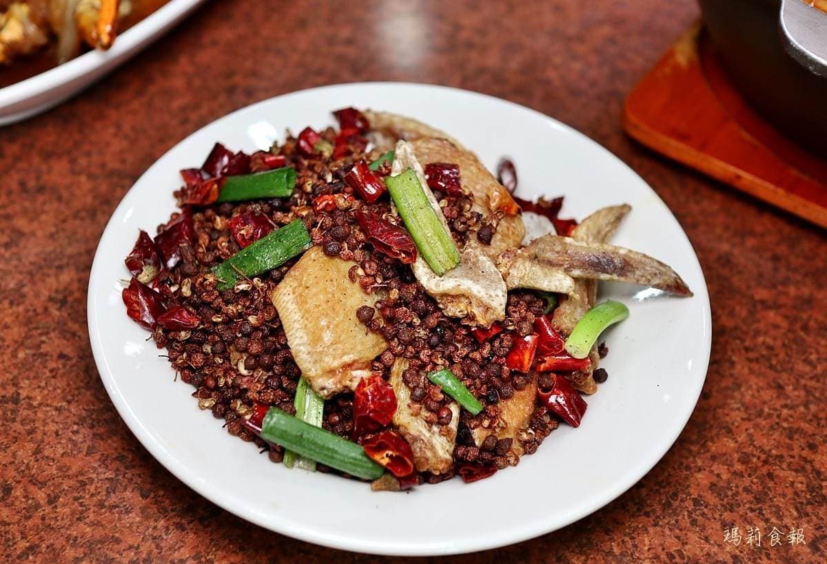 吃生猛海鮮不用跑漁港！饕客最愛台中聚餐餐廳，必點避風塘大蝦、紅蟳粥