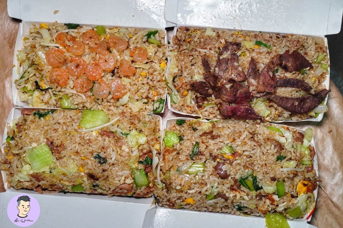 滿滿都是料！北中南６家浮誇系炒飯：15尾大蝦披薩、雞佛+腿排雙主菜、鋪滿鮮紅魚卵