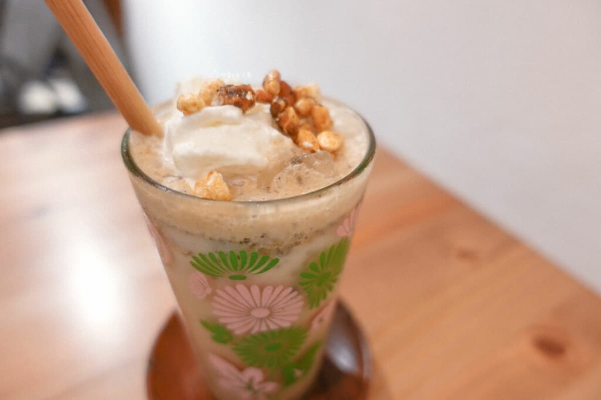 日雜系美拍甜點店！必點罕見無花果三明治、爆量草莓抹茶綠森林，順路逛赤峰街小店